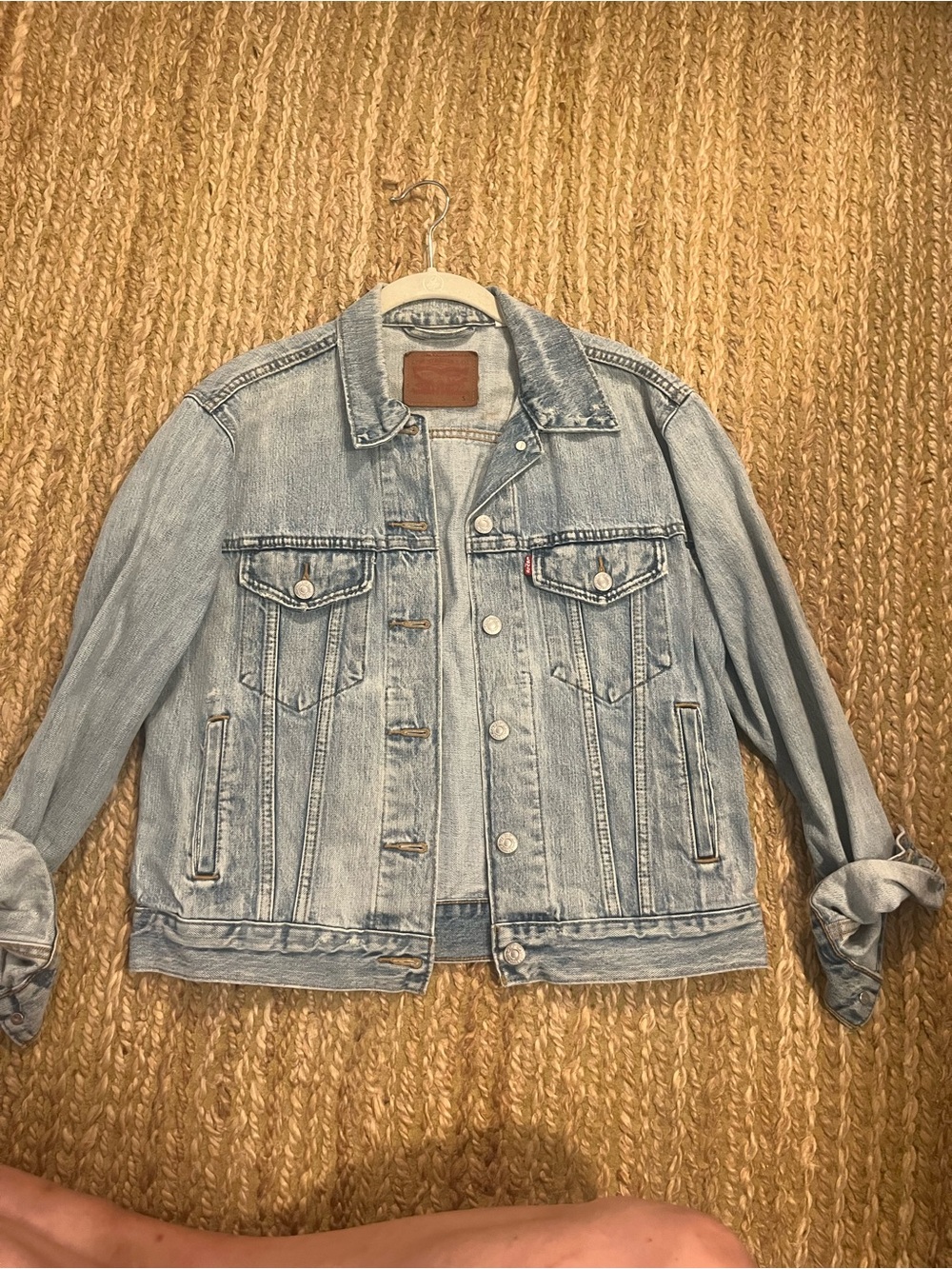 Levi’s Light Wash Denim Jacket - Classic Trucker Style
